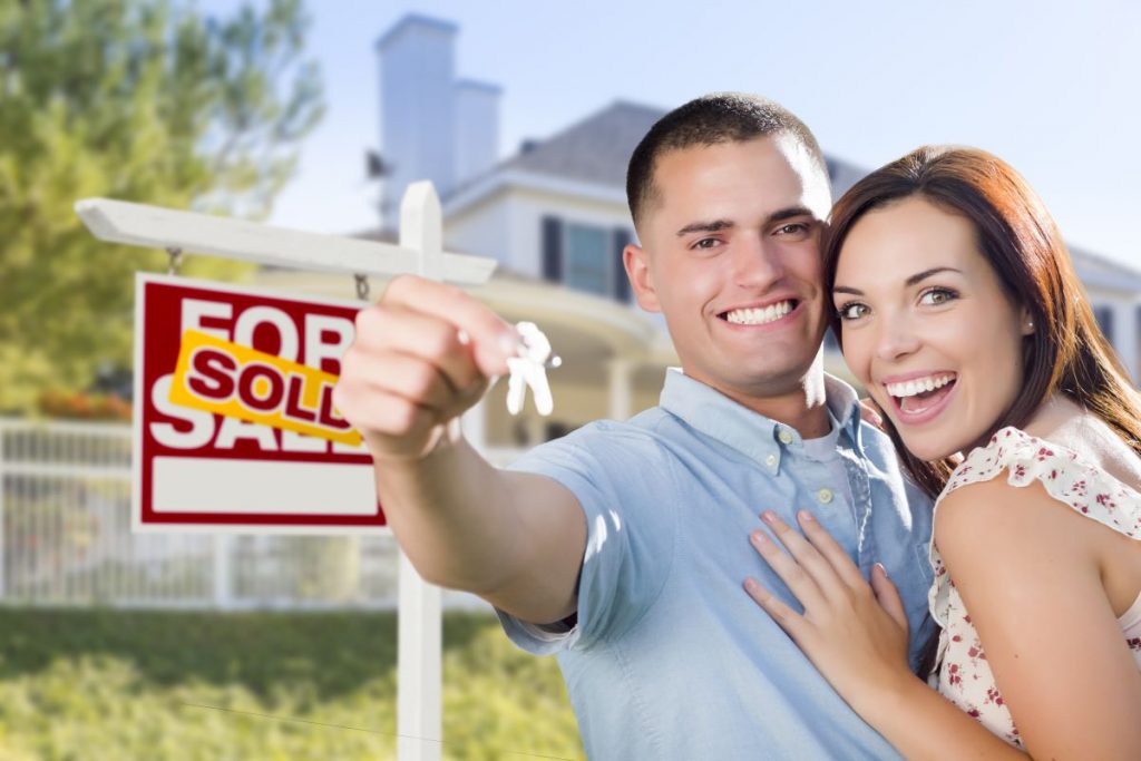 couple buying home
